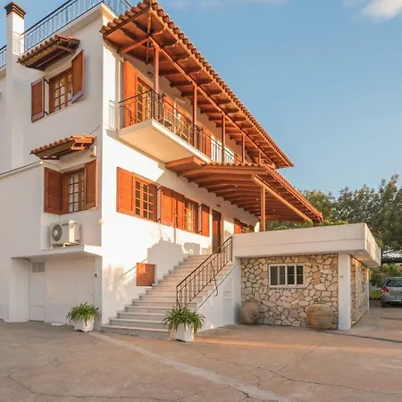 Villalmyros Вилла